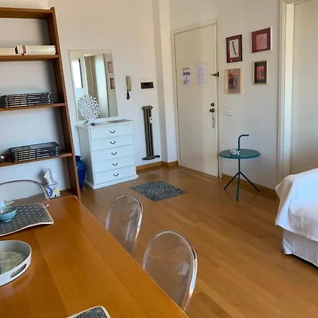 Gabbiano Baia Flaminia بيزارو